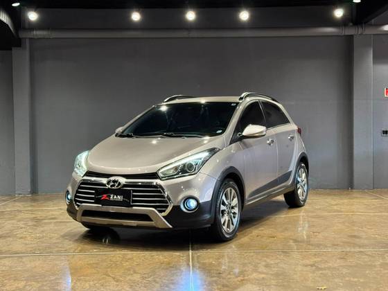 HYUNDAI HB20X 1.6 16V PREMIUM FLEX 4P AUTOMÁTICO